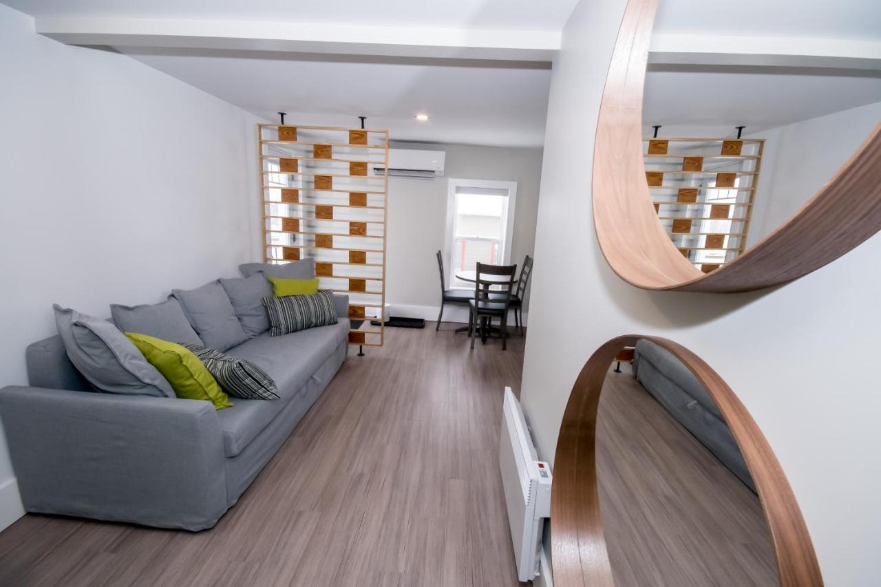Morel Executive Suites Едмундстон Екстер'єр фото